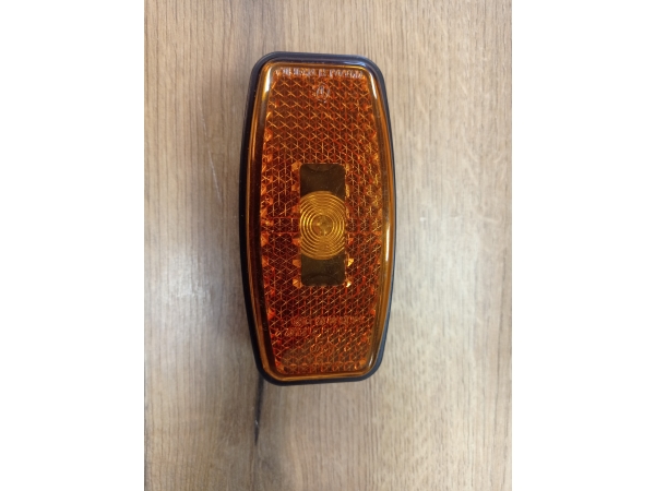 Фонарь габаритный ГАЗ,ПАЗ,КАМАЗ,МАЗ (оранжевый 12/24V, AMP) АЭК 74.3731/ГФ1-25 Медведь Автозапчасти