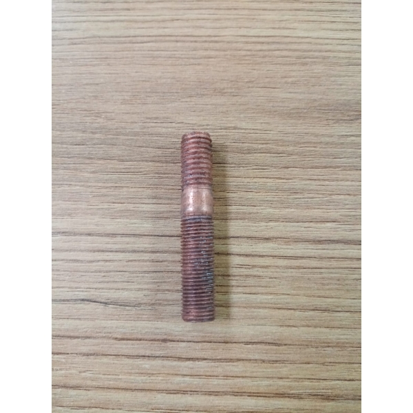 Шпилька М10х1.0х38 ГАЗ-3302 трубы приемной Медведь Автозапчасти